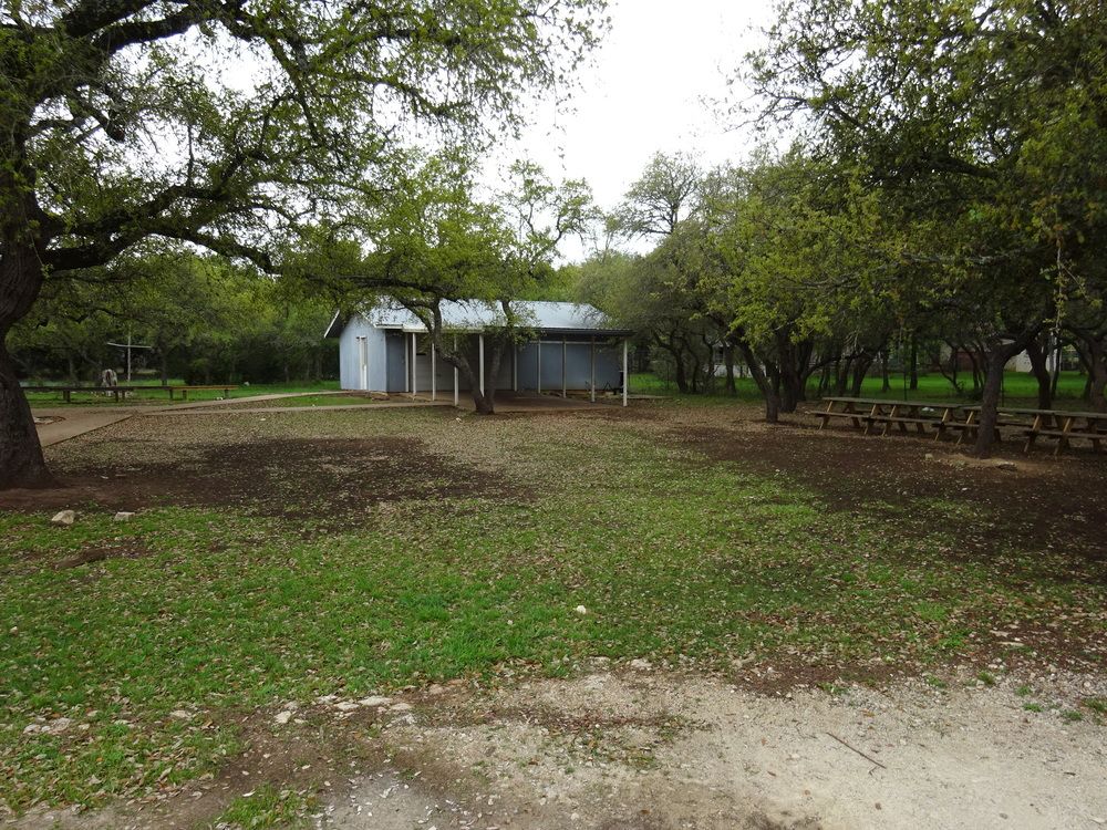 Office For Lease: 1901 W New Hope Dr, Cedar Park, TX 78613
